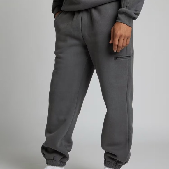 Comfrt Other - COMFRT Airplane Mode Travel Sweatpants grey